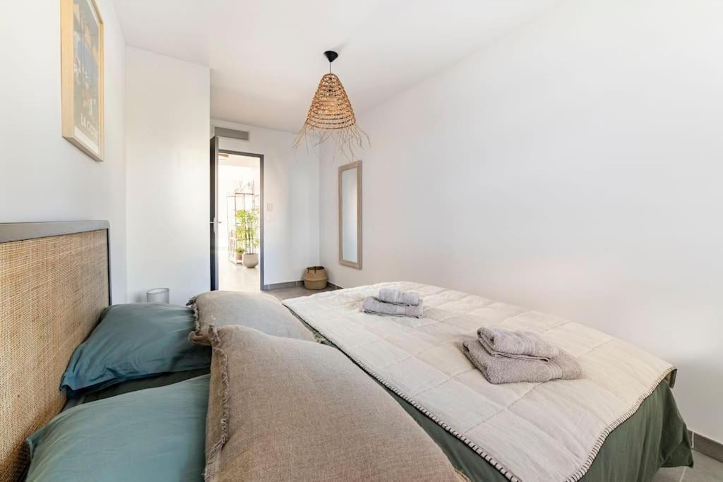 La Ciotat Beau T3, Mer, Centre, Climatisation, Parking Prive Gratuit 拉西约塔 外观 照片