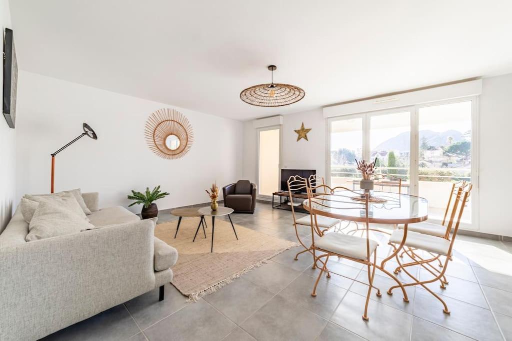 La Ciotat Beau T3, Mer, Centre, Climatisation, Parking Prive Gratuit 拉西约塔 外观 照片